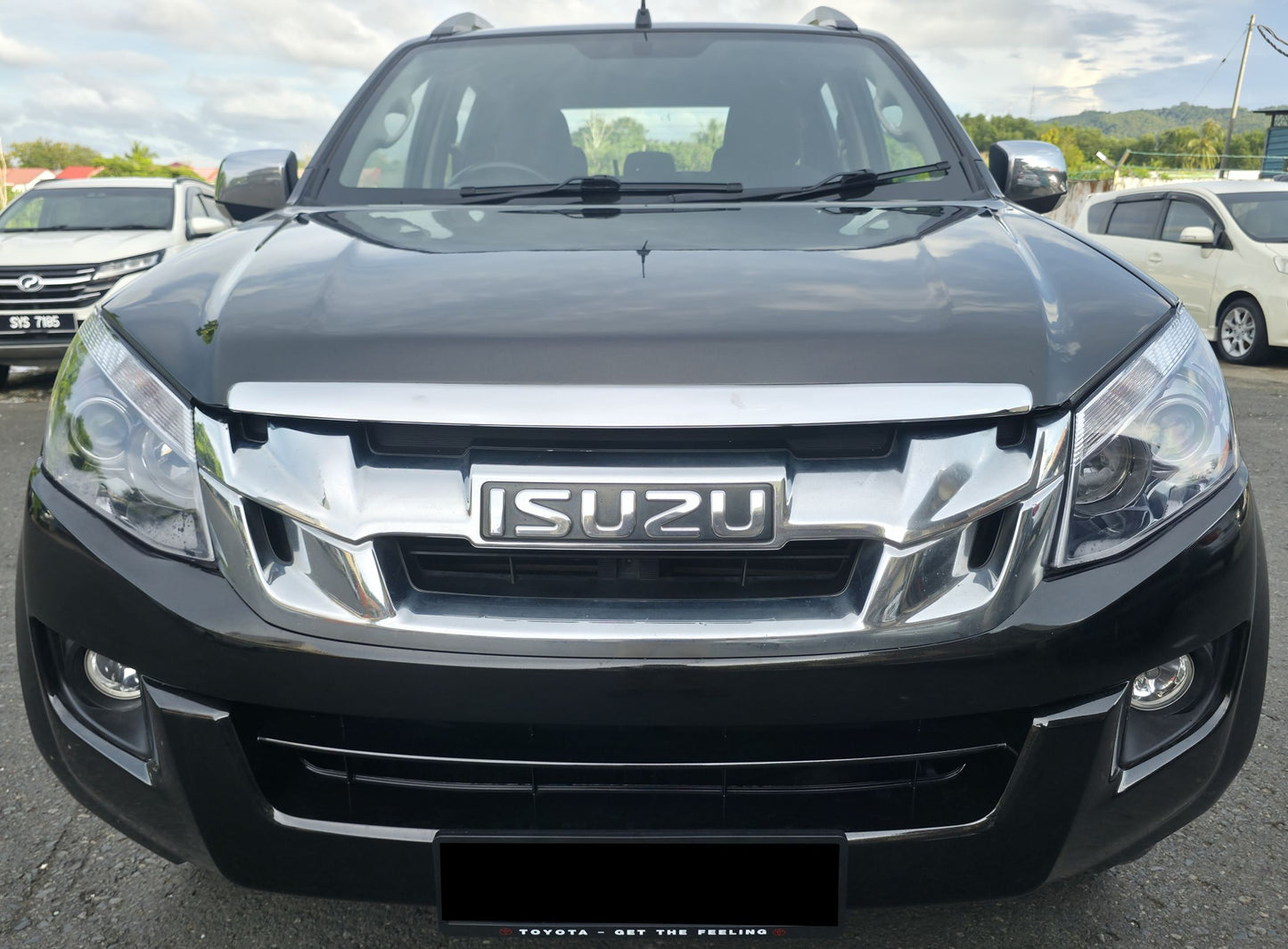 2016 Isuzu D-MAX D/CAB 2.5 A TURBO INTERCOOLER VGS 4WD (AT)