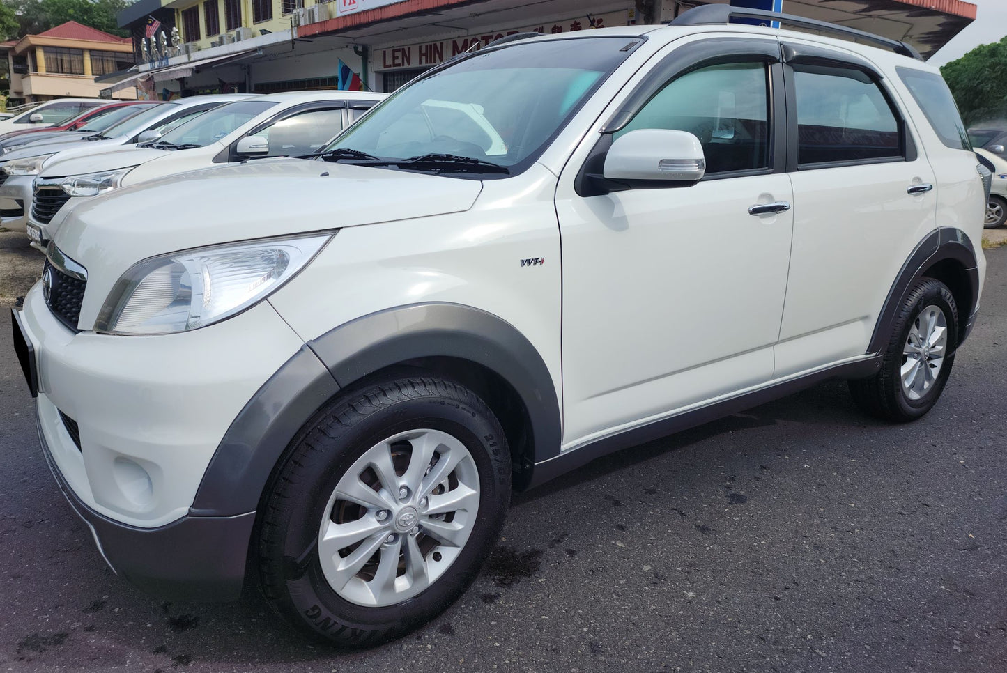 2014 Toyota RUSH 1.5 A G FACELIFT (MT)