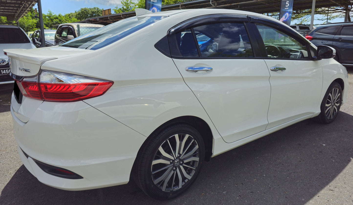 2017 Honda CITY 1.5 A V I-VTEC FACELIFT (AT) (LIKE NEW!)