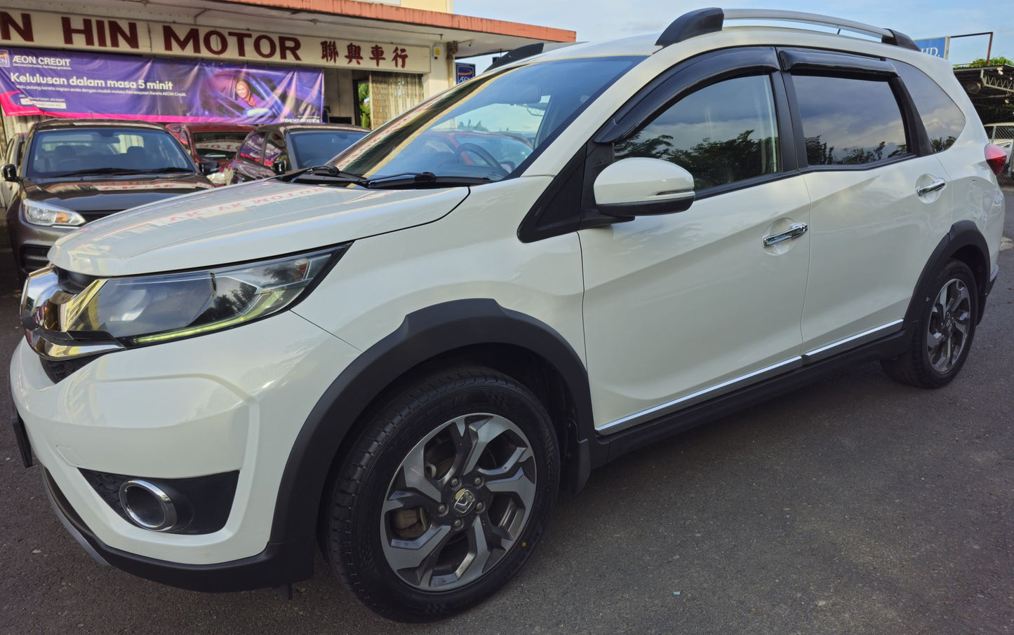 2017 Honda BR-V 1.5 A V I-VTEC FACELIFT (AT)