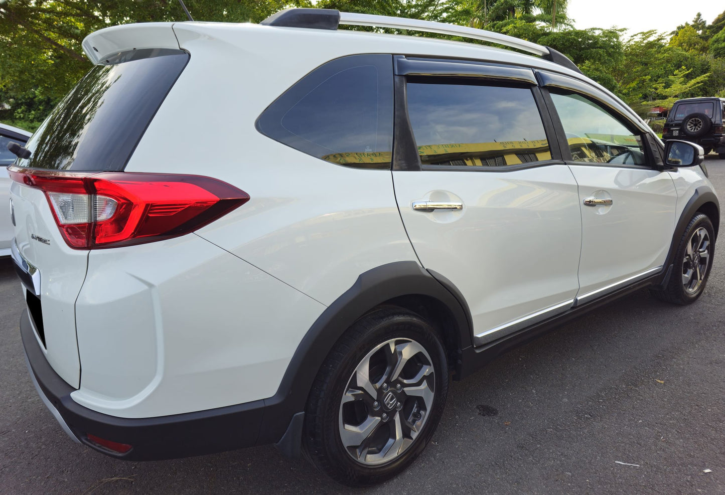 2017 Honda BR-V 1.5 A V I-VTEC FACELIFT (AT)