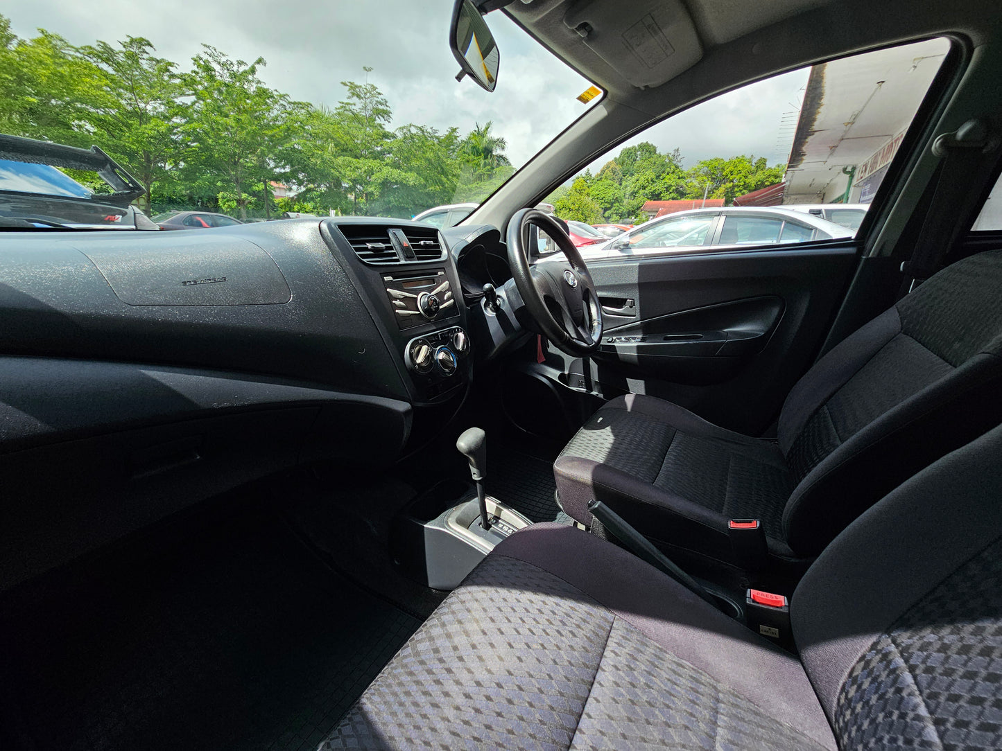 2015 Perodua AXIA 1.0 A (G SPEC) (AT)