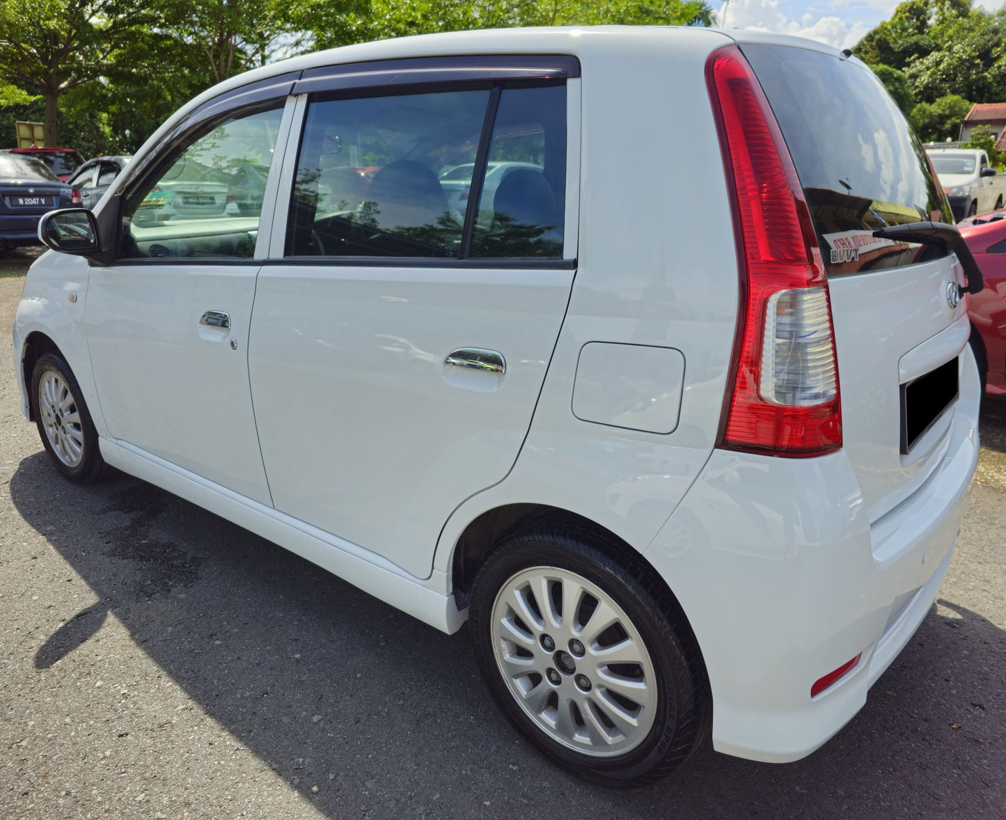 2011 Perodua VIVA 1.0 - 1000 ELITE M SX (MT)