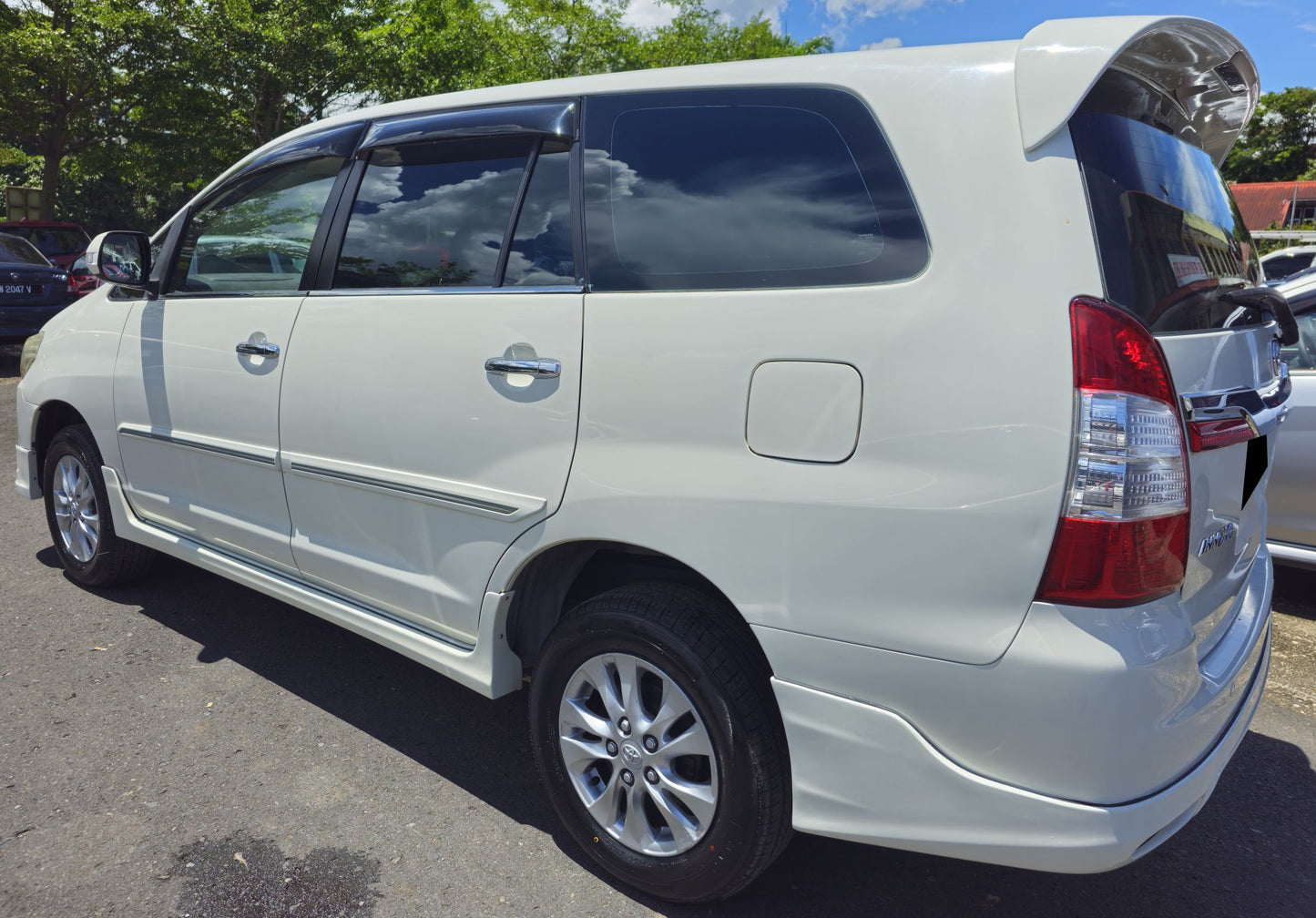 2016 Toyota INNOVA 2.0 A (G) AERO FL (AT)