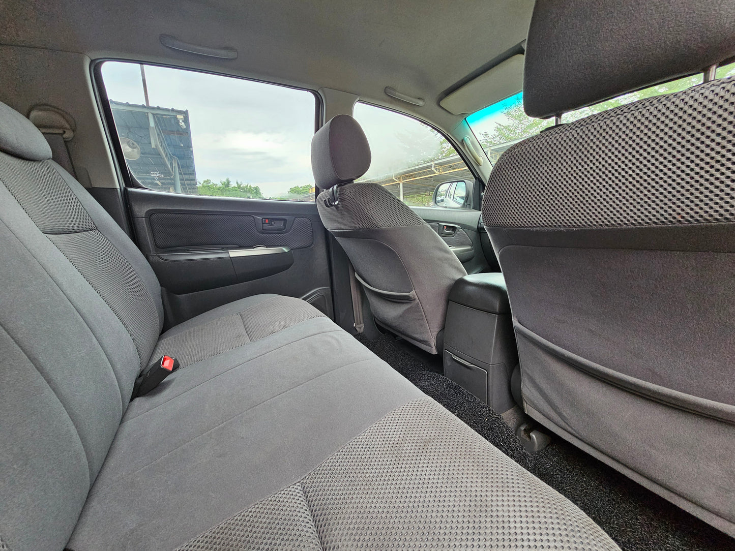 2011 Toyota HILUX D/CAB 2.5 M (G) FL 4WD (MT)