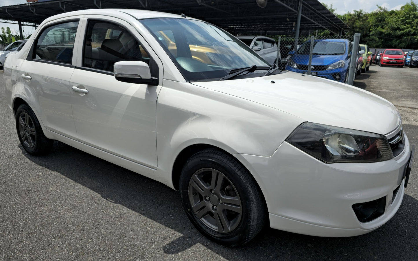 2014 Proton SAGA 1.3 A FLX EXEC (AT)