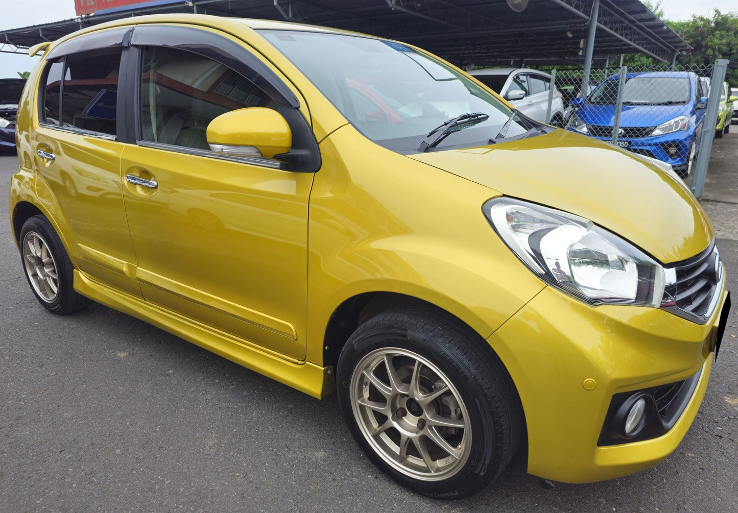 2015 Perodua MYVI 1.3 M - 1300 G FL (MT)