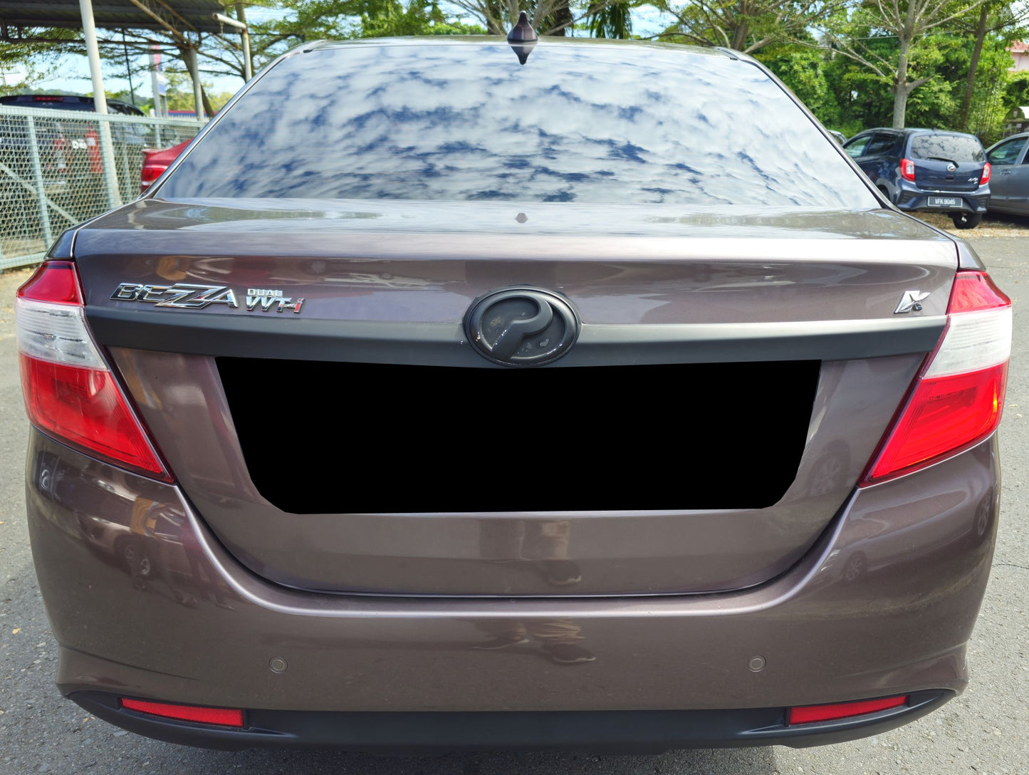 2017 Perodua BEZZA 1.3 A - 1300 PREM X FL(AT)