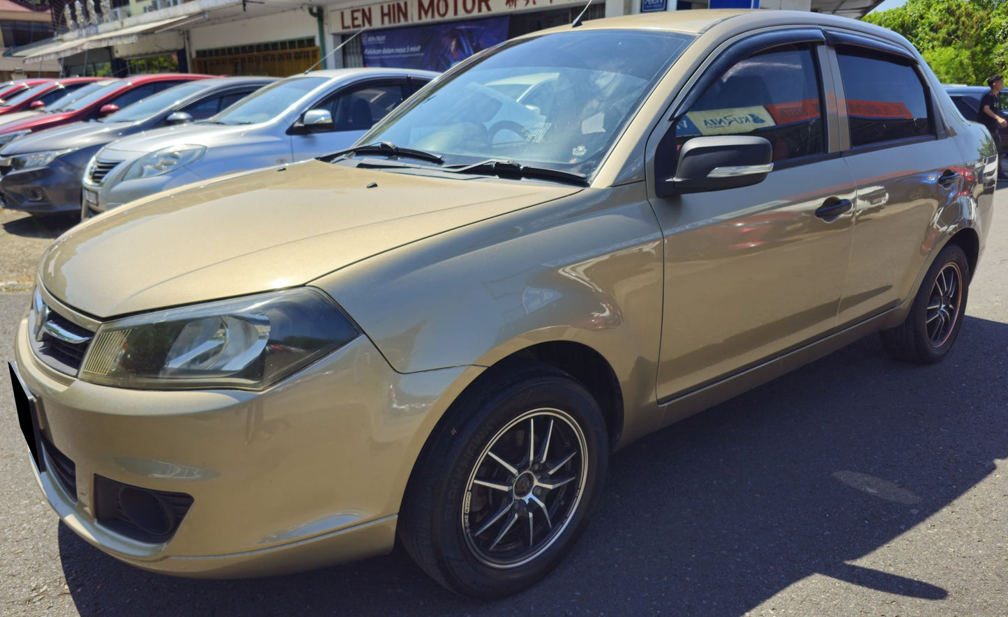 2013 Proton SAGA 1.3 M FL EXEC (MT)