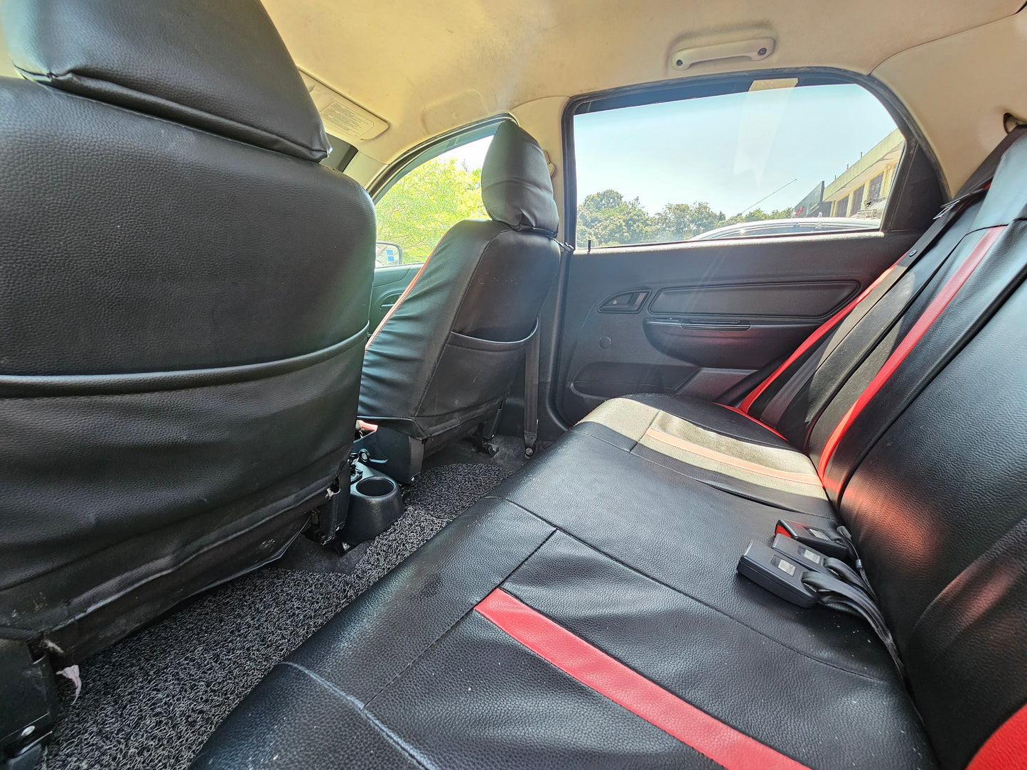 2013 Proton SAGA 1.3 M FL EXEC (MT)