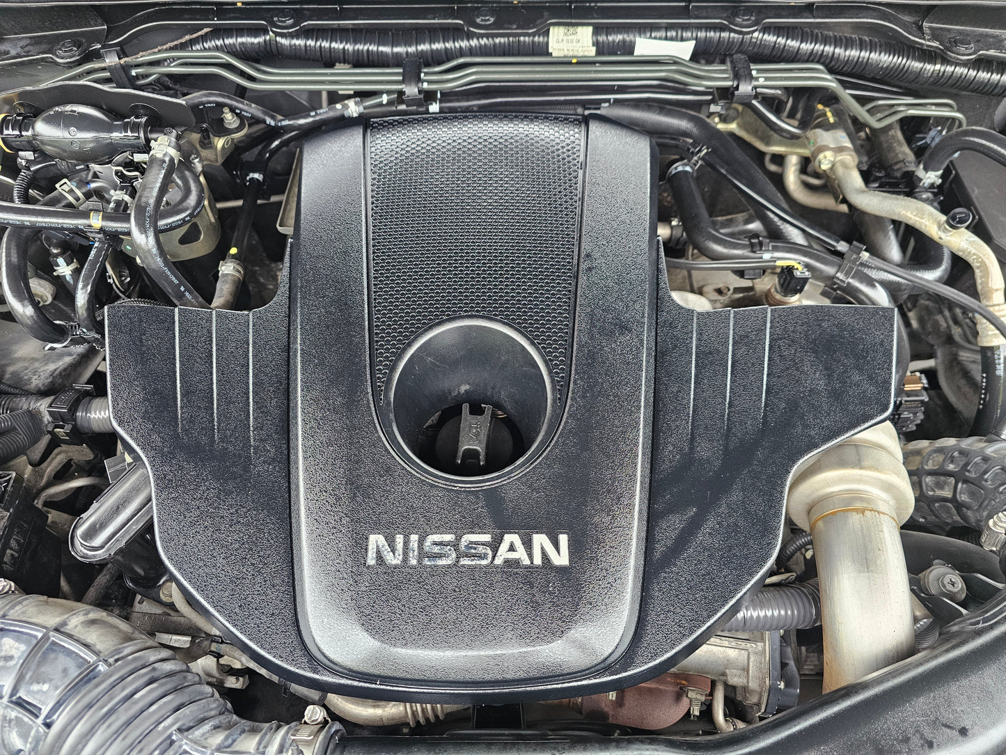 2018 Nissan NAVARA NP300 D/CAB 2.5 A (TYPE SE) 4WD (AT)