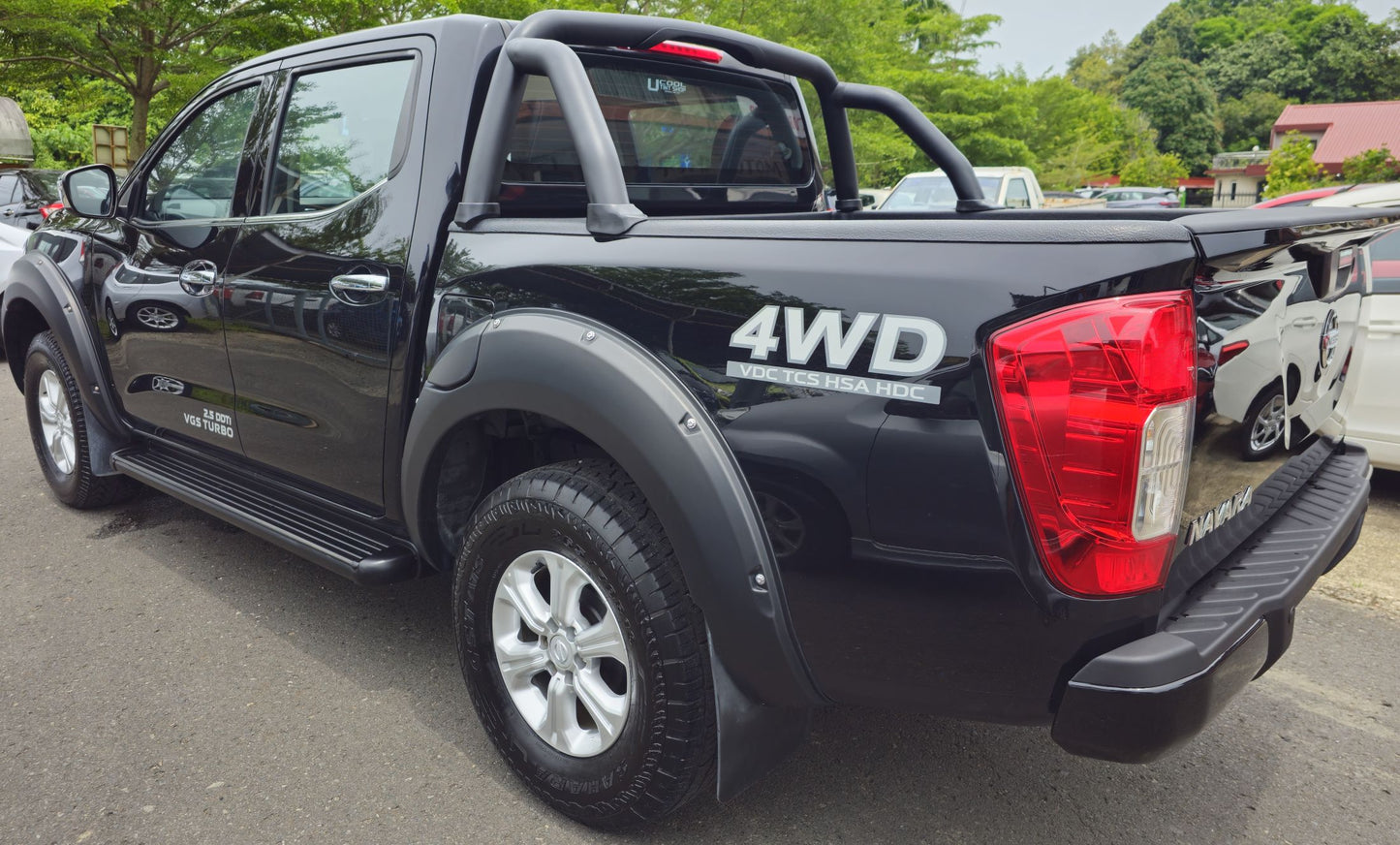 2018 Nissan NAVARA NP300 D/CAB 2.5 A (TYPE SE) 4WD (AT)