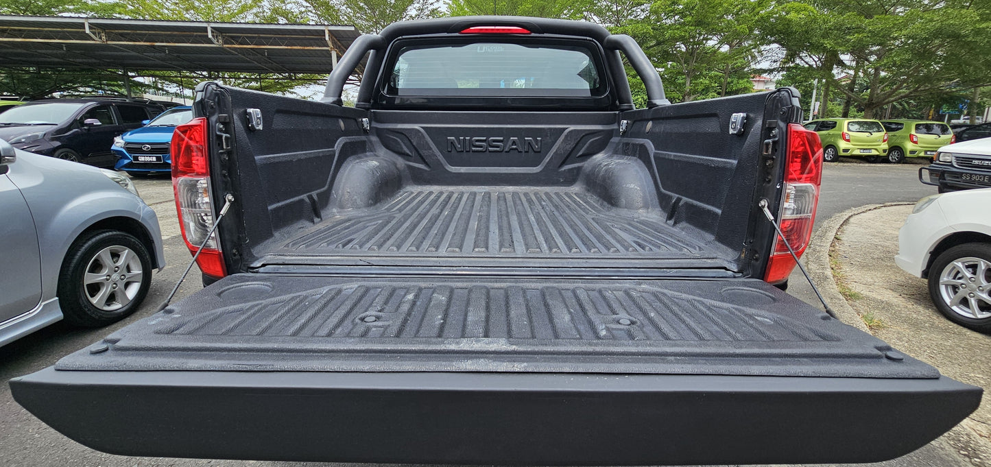 2018 Nissan NAVARA NP300 D/CAB 2.5 A (TYPE SE) 4WD (AT)