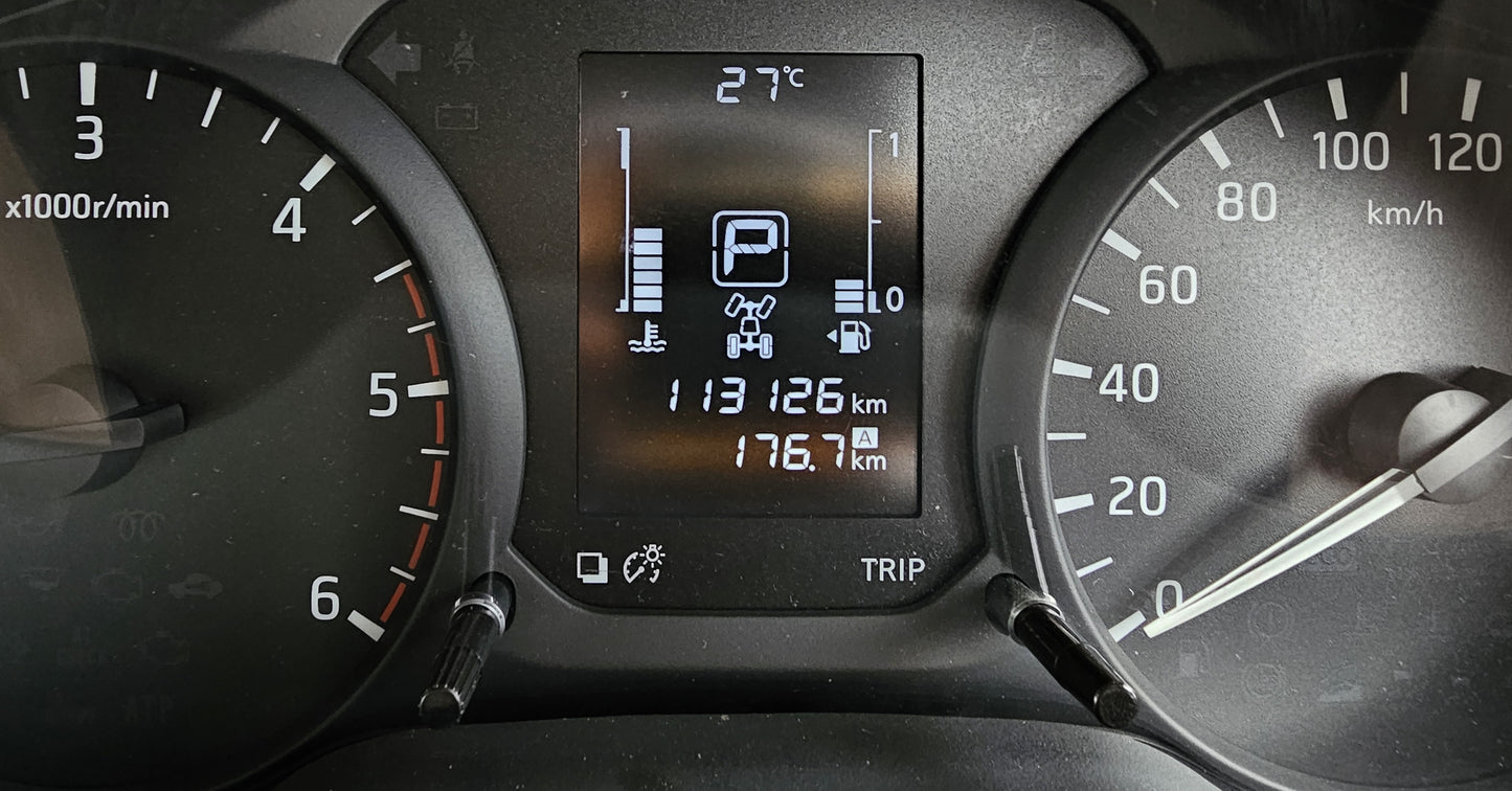 2018 Nissan NAVARA NP300 D/CAB 2.5 A (TYPE SE) 4WD (AT)