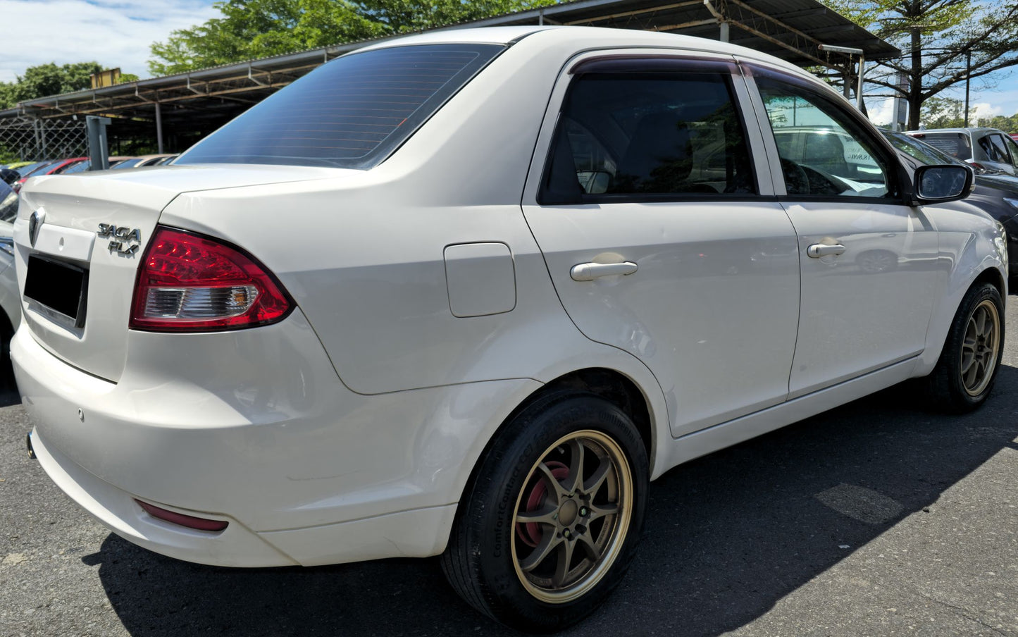 2014 Proton SAGA 1.3 M FLX EXEC (MT)