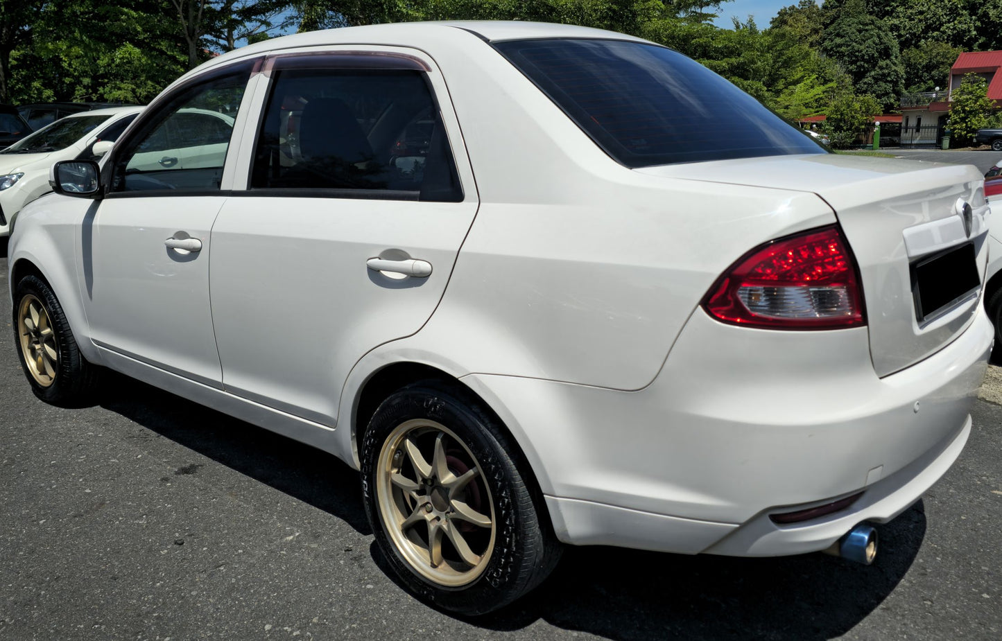 2014 Proton SAGA 1.3 M FLX EXEC (MT)