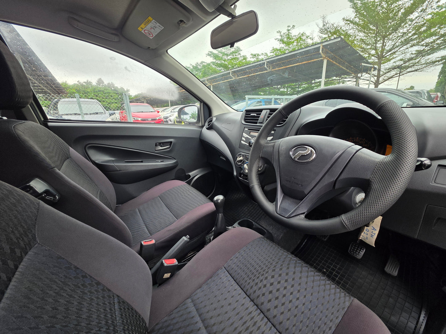 2014 Perodua AXIA 1.0 M - 1000 (G) (MT)