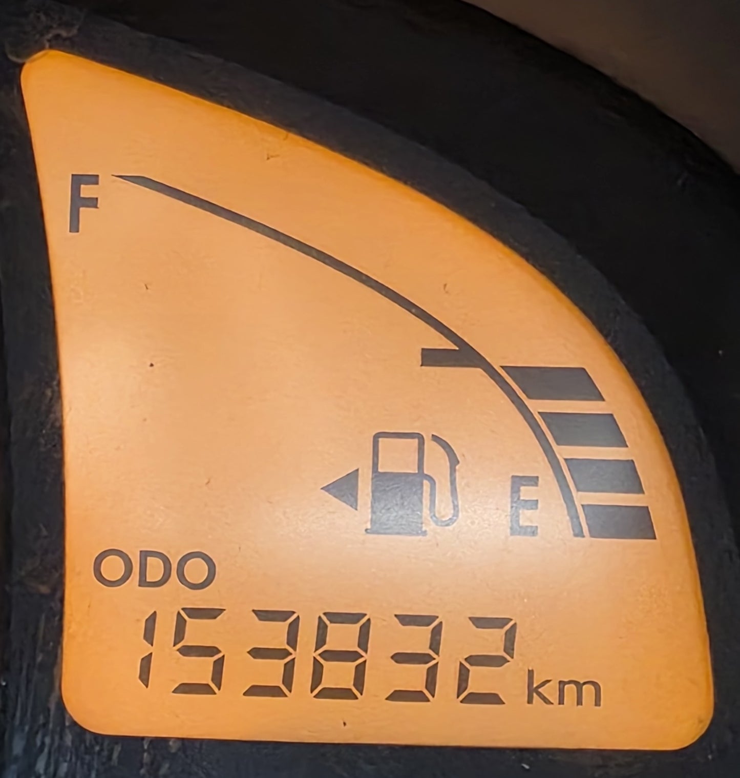 2014 Perodua AXIA 1.0 M - 1000 (G) (MT)