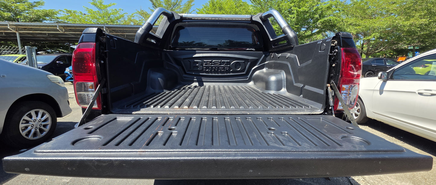 2016 Toyota HILUX D/CAB 2.4 A G VNT 4WD (AT)