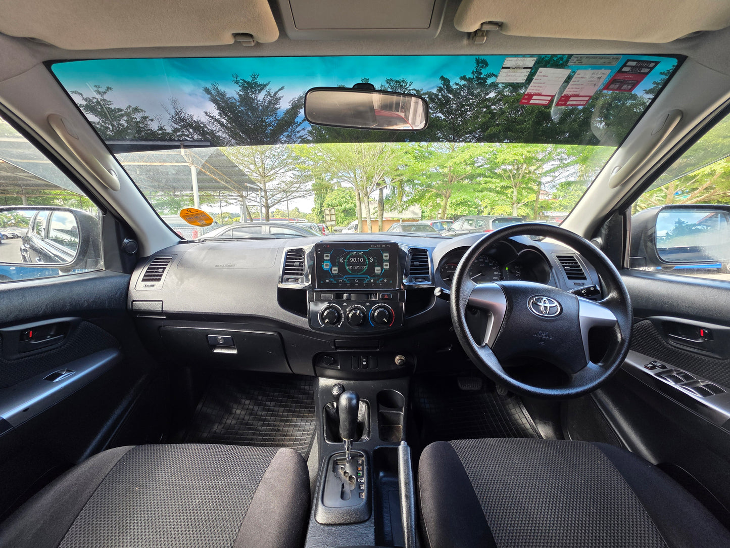 2014 Toyota HILUX D/CAB 2.5 A (G) VNT 4WD (AT)