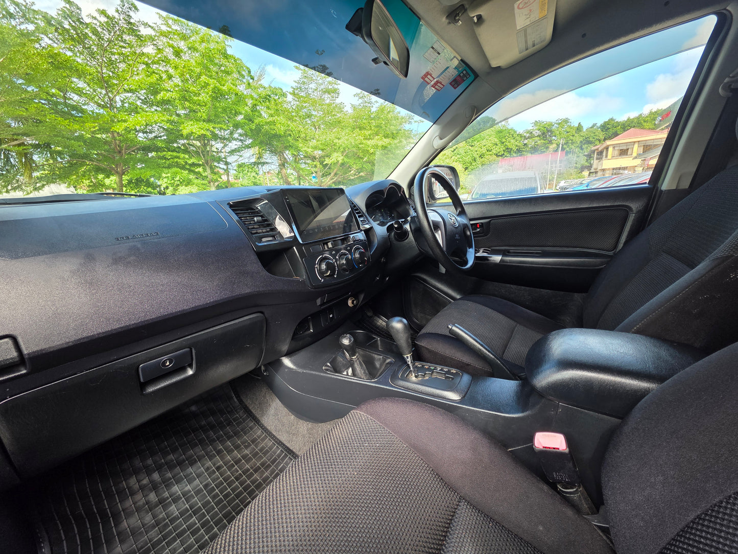 2014 Toyota HILUX D/CAB 2.5 A (G) VNT 4WD (AT)