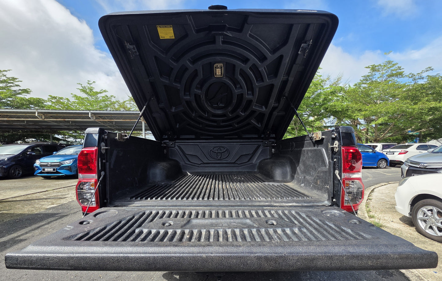 2014 Toyota HILUX D/CAB 2.5 A (G) VNT 4WD (AT)