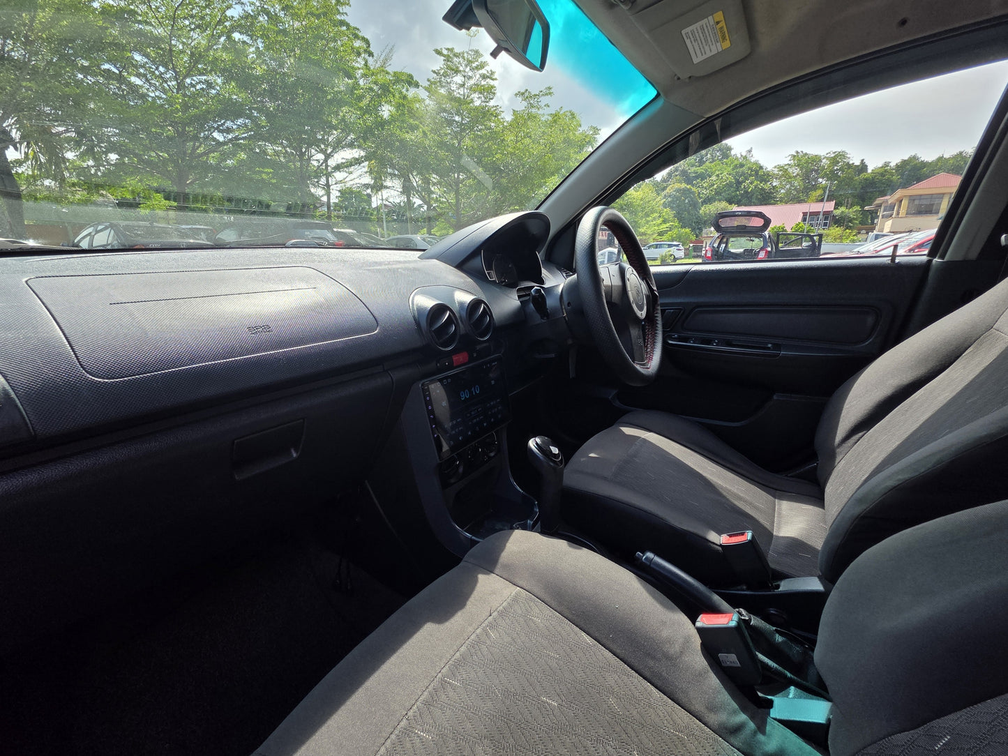 2014 Proton SAGA 1.3 A FLX EXEC (AT)