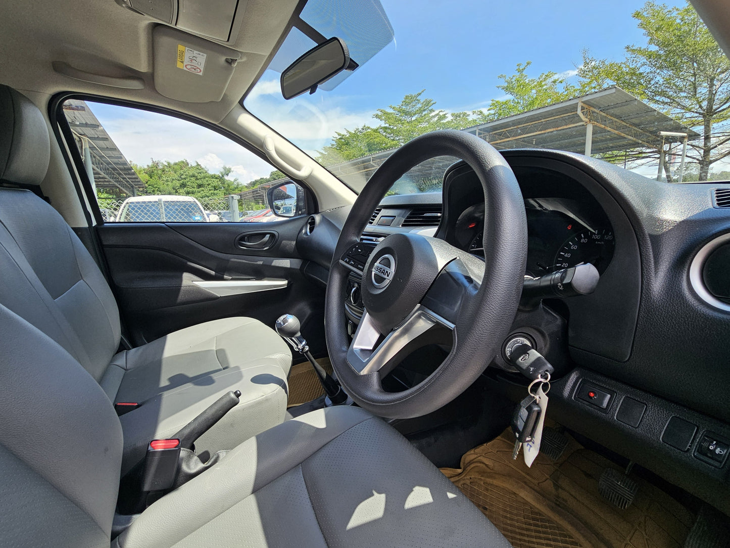 2022 Nissan NAVARA S/CAB 2.5 4WD (MT)