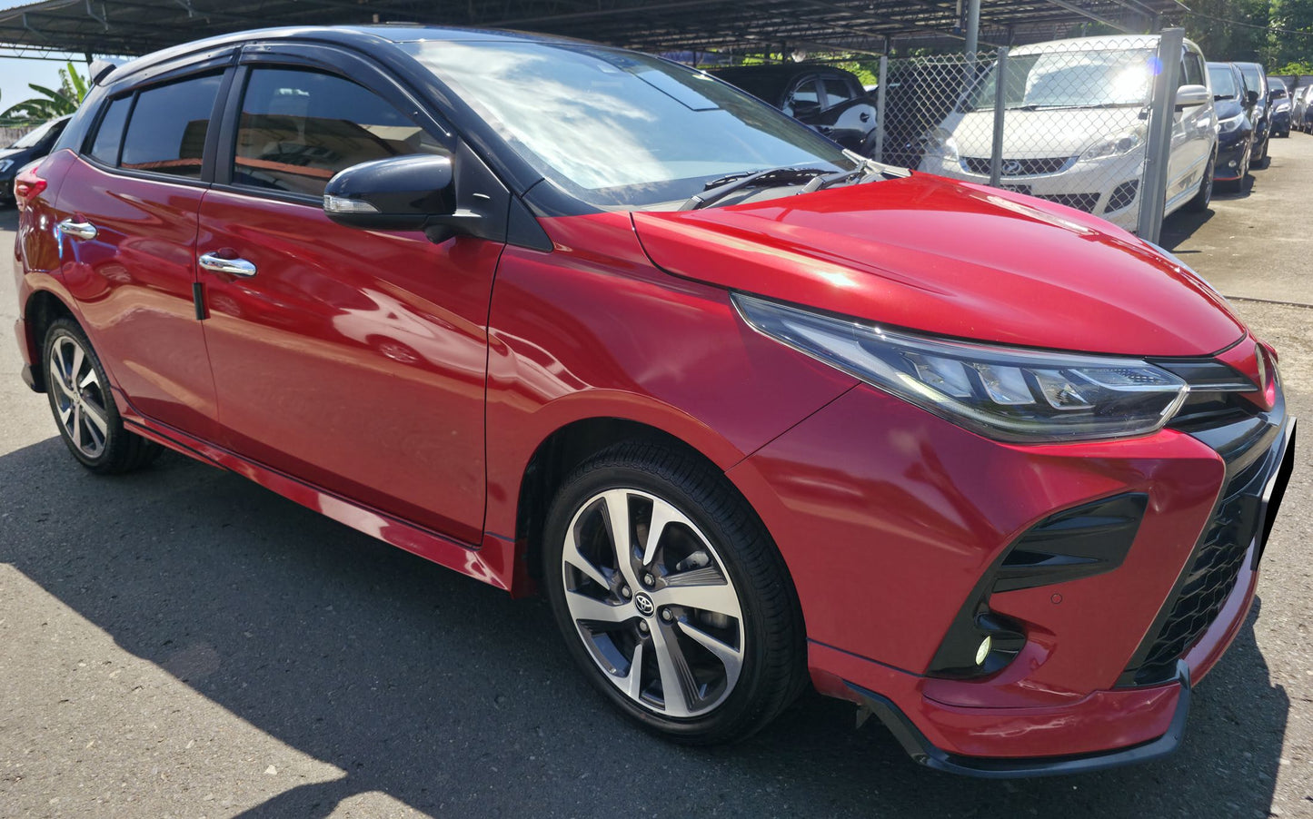 2024 Toyota YARIS 1.5 A (G) AEROKITS CVT (+/-) (7-AT) FL (AT)