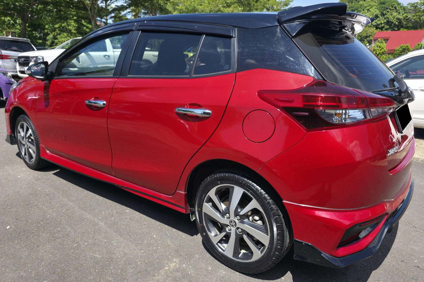 2024 Toyota YARIS 1.5 A (G) AEROKITS CVT (+/-) (7-AT) FL (AT)