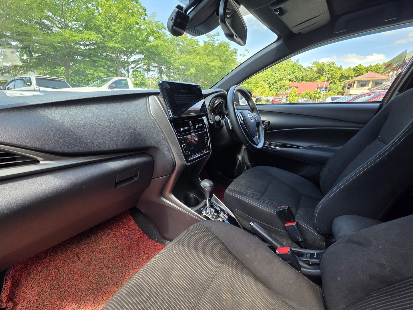 2024 Toyota YARIS 1.5 A (G) AEROKITS CVT (+/-) (7-AT) FL (AT)