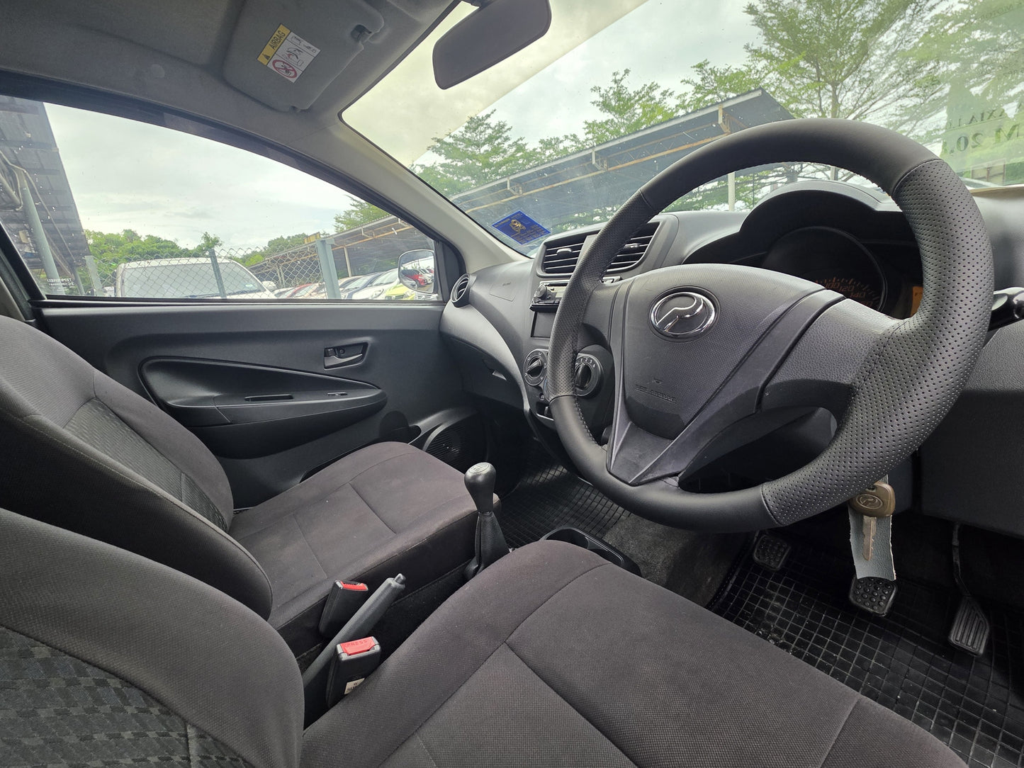 2015 Perodua AXIA 1.0 M - 1000 (MT) - (NDB2735)