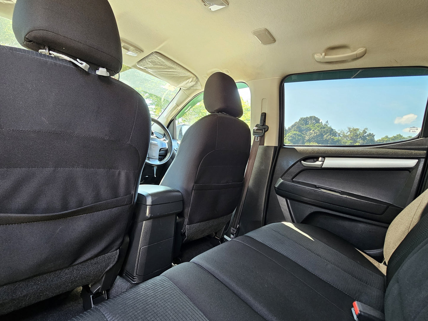 2017 Isuzu D-MAX D/CAB 2.5 M (HI-RIDE) DUAL CAB VGS 2WD (MT)