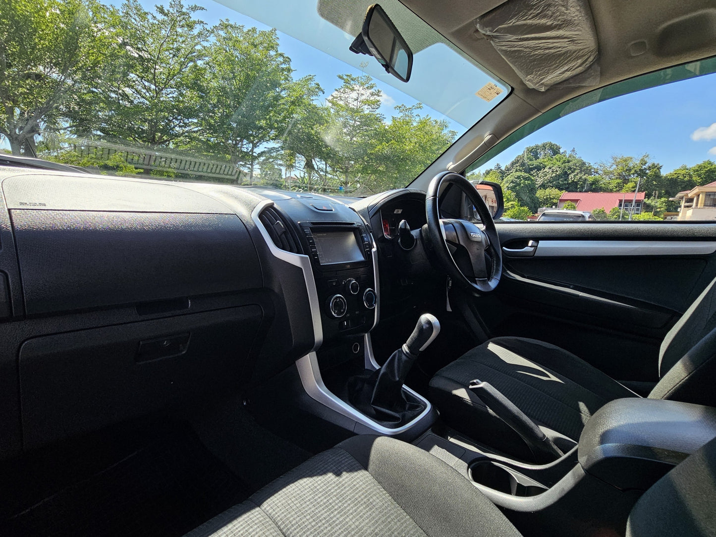 2017 Isuzu D-MAX D/CAB 2.5 M (HI-RIDE) DUAL CAB VGS 2WD (MT)