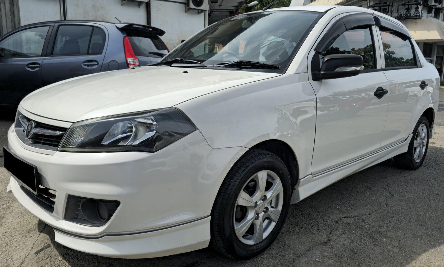 2015 Proton SAGA 1.3 M FLX (BODYKITS) SE (MT)