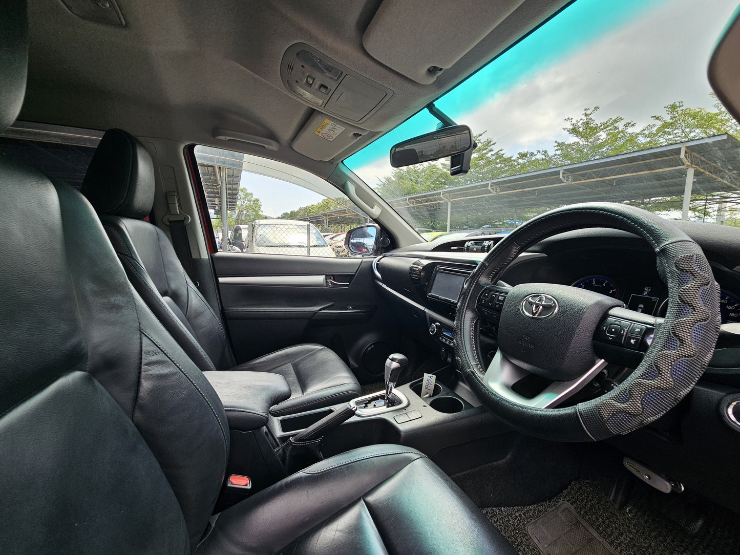 2017 Toyota HILUX D/CAB 2.8 A G VNT INTERCOOLER 4WD (AT)