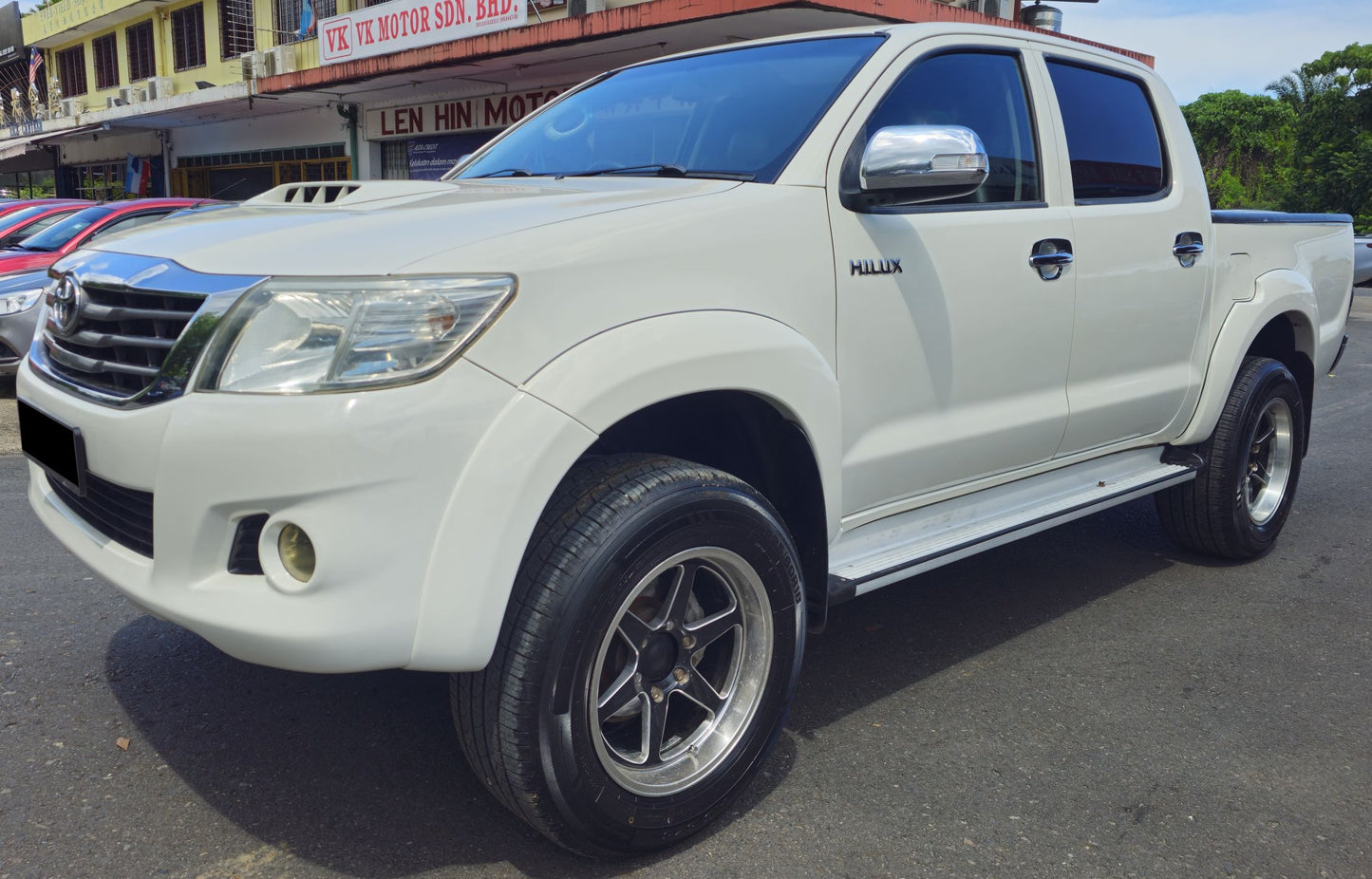 2014 Toyota HILUX D/CAB 2.5 M (G) VNT 4WD (MT)