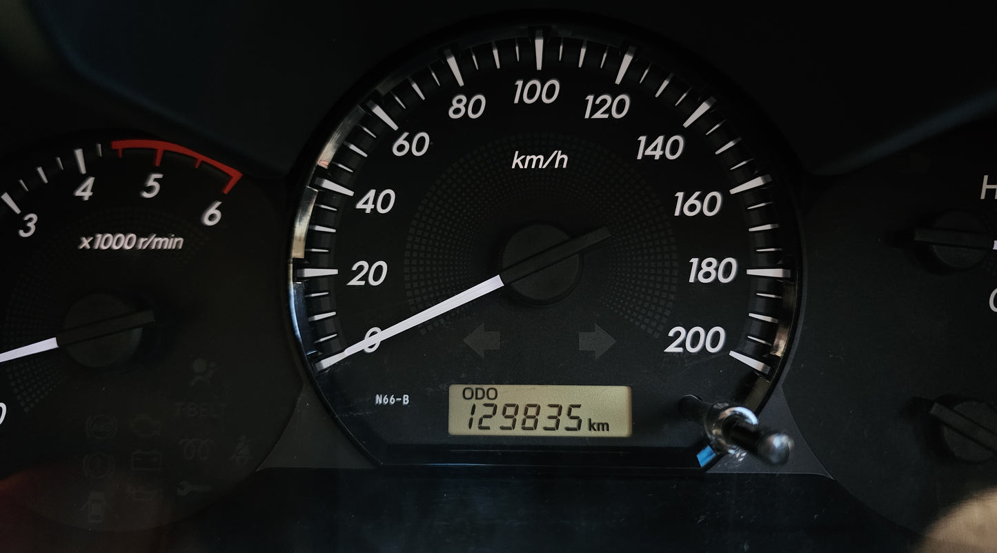 2014 Toyota HILUX D/CAB 2.5 M (G) VNT 4WD (MT)