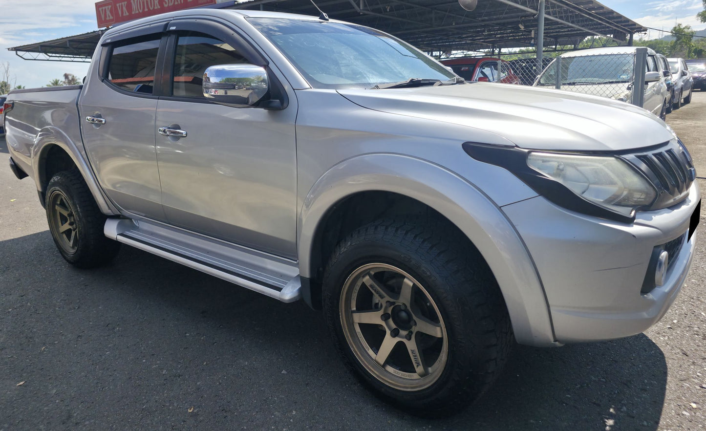 2018 (Reg 2019) Mitsubishi TRITON D/CAB 2.4 M VGT 4WD (MT)