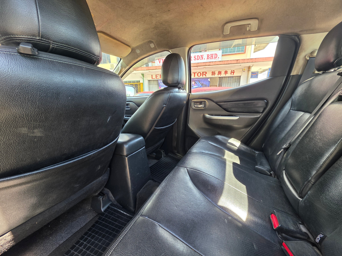 2015 (Reg 2016) Mitsubishi TRITON D/CAB 2.5 A ADV VGT 4WD (AT)