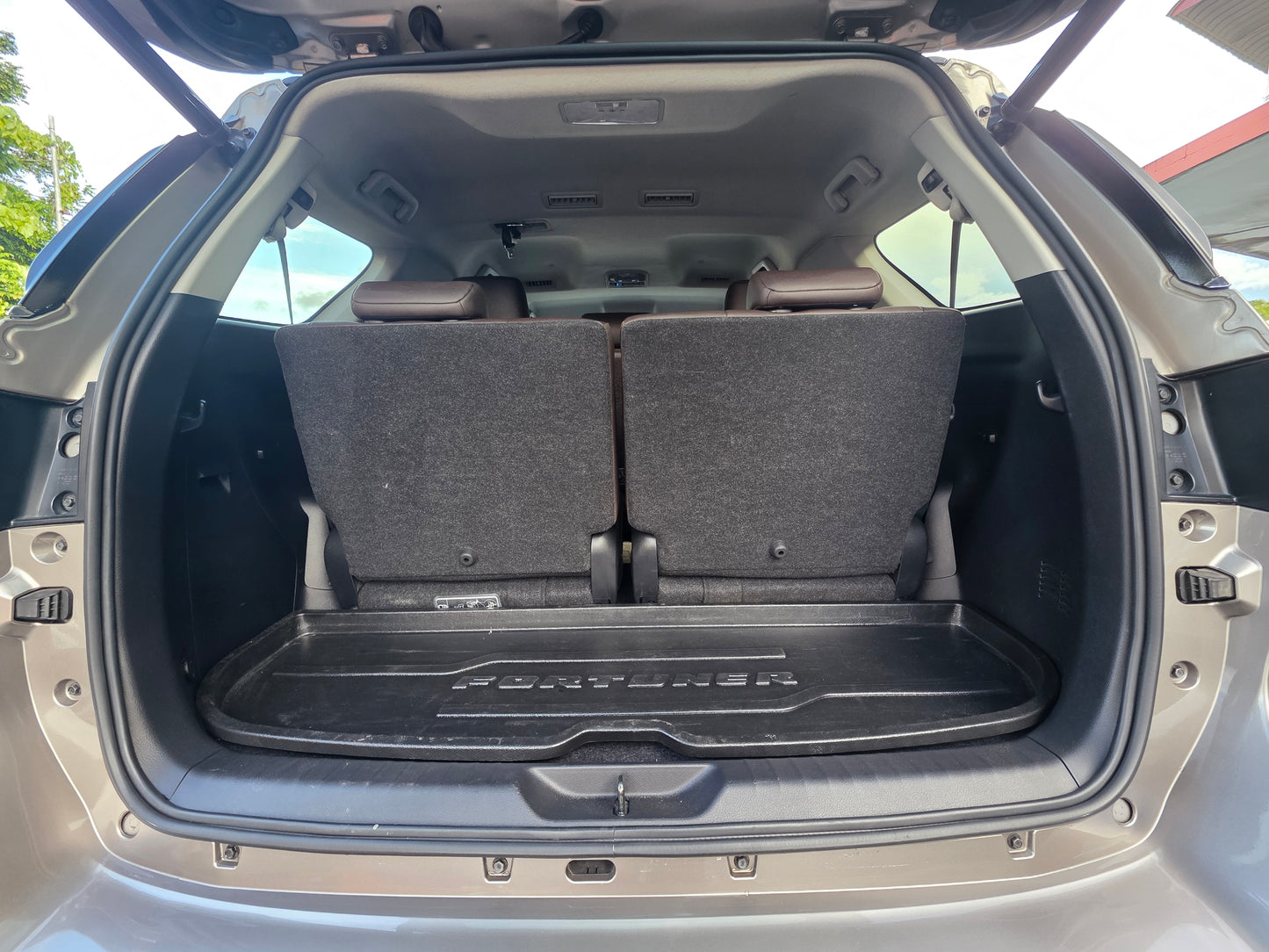 2017 Toyota FORTUNER 2.7 A SRZ 4WD 4X4 (AT)