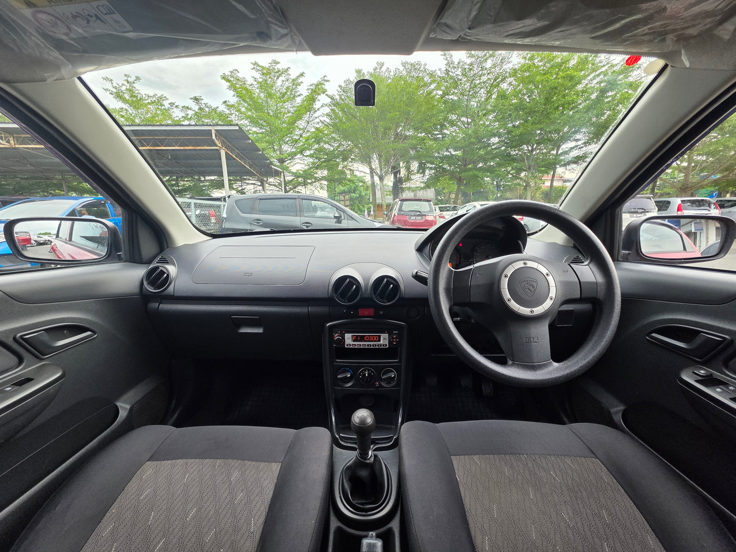 2015 (Reg 2016) Proton SAGA 1.3 M FL EXEC (MT)