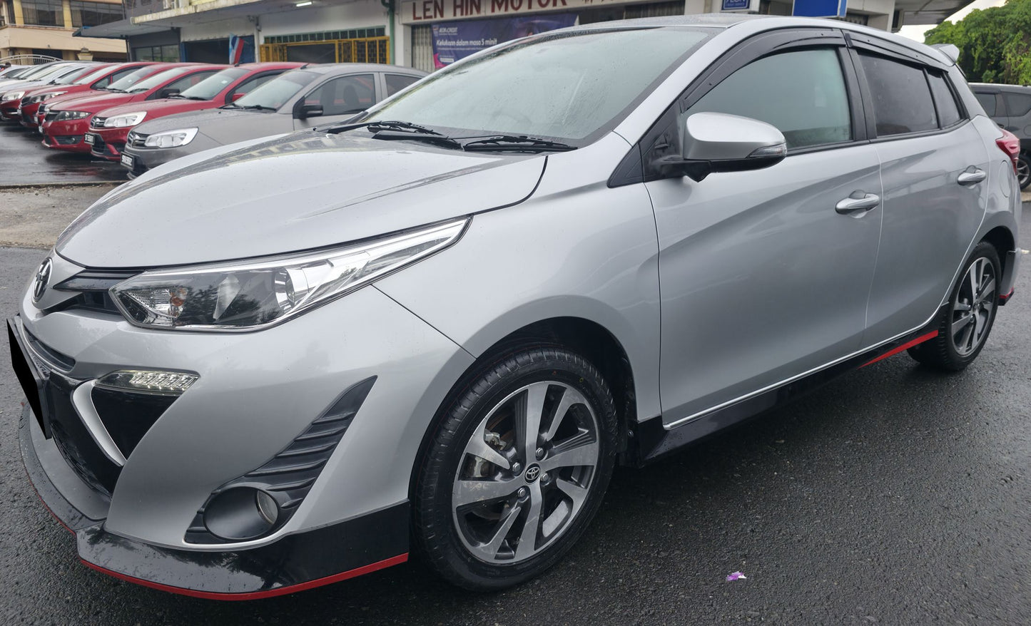 2020 Toyota YARIS 1.5 A (E) AEROKITS CVT (+/-) (7-AT) FL (AT)
