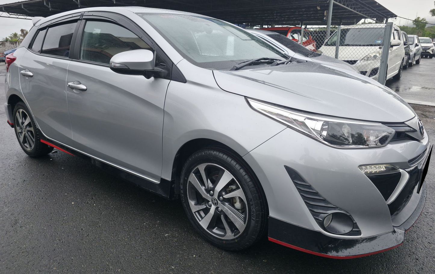 2020 Toyota YARIS 1.5 A (E) AEROKITS CVT (+/-) (7-AT) FL (AT)