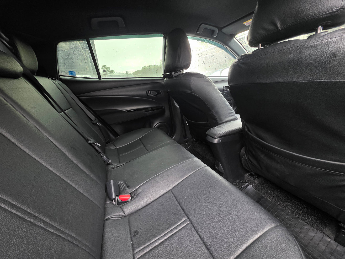 2020 Toyota YARIS 1.5 A (E) AEROKITS CVT (+/-) (7-AT) FL (AT)