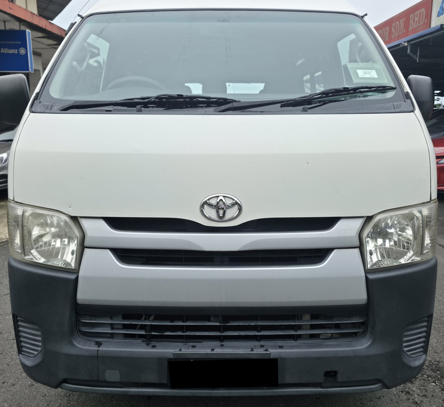 2015 Toyota HIACE WINDOW VAN 2.5 M KDH200 (DIESEL) (MT)