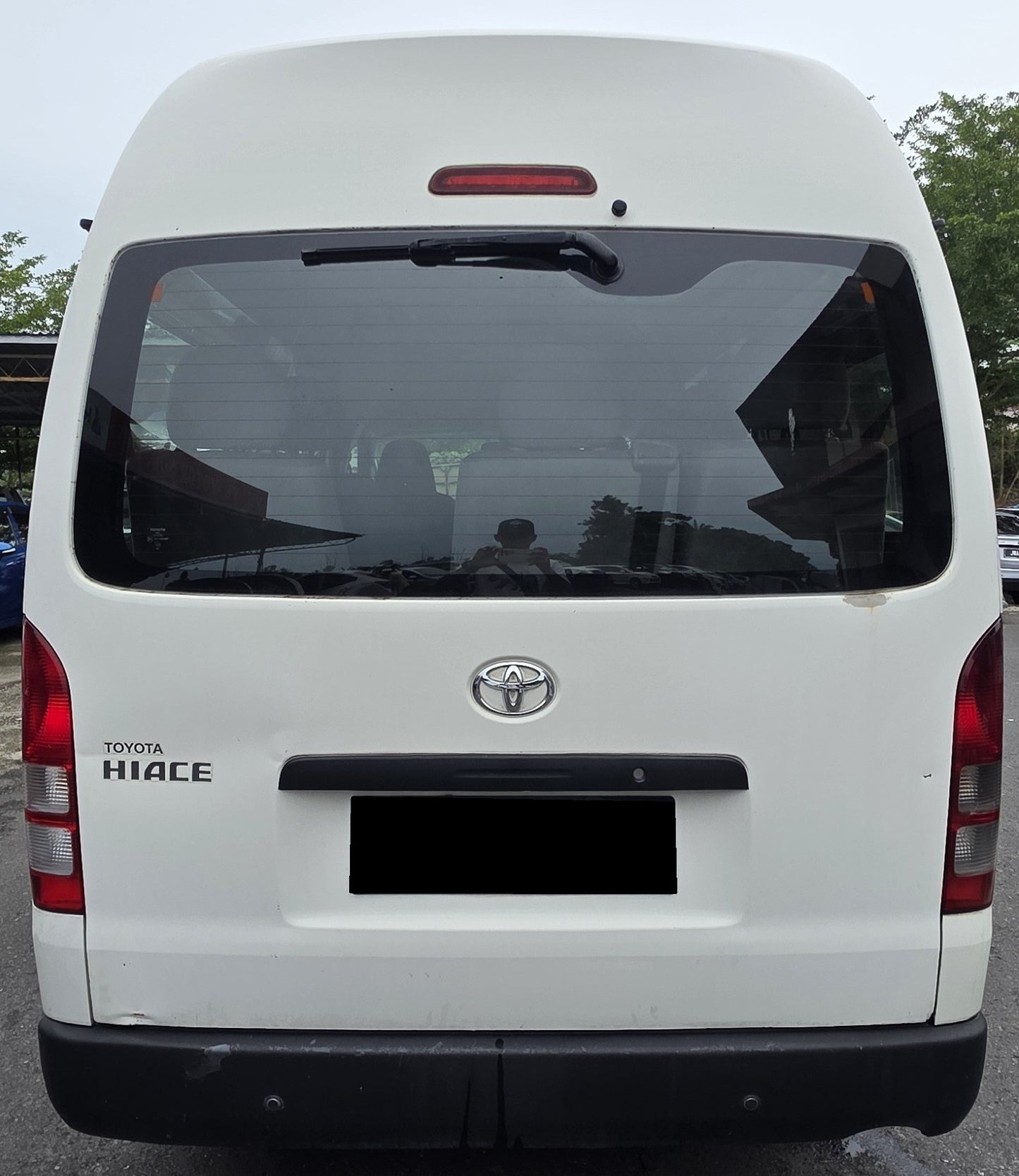 2015 Toyota HIACE WINDOW VAN 2.5 M KDH200 (DIESEL) (MT)