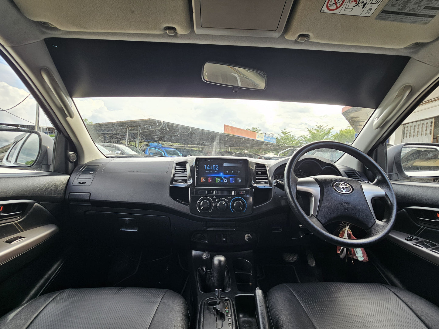 2015 Toyota HILUX D/CAB 2.5 A (G) VNT 4WD (AT)