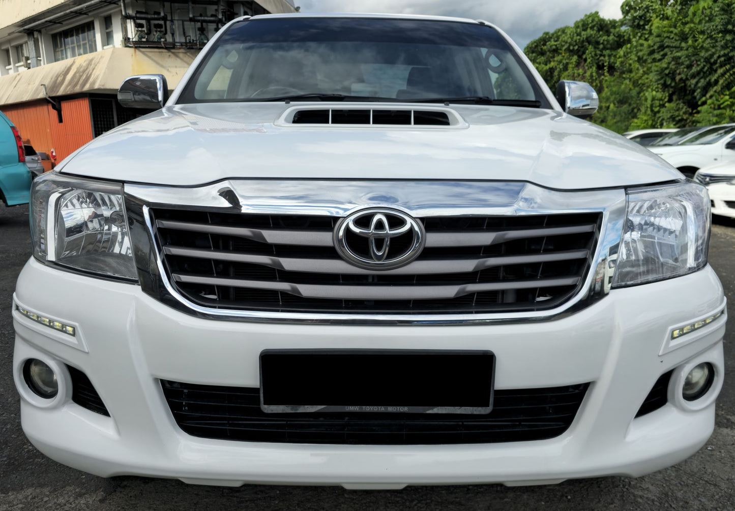 2015 Toyota HILUX D/CAB 2.5 A (G) VNT 4WD (AT)