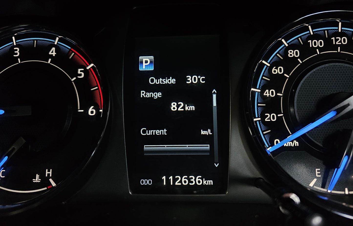 2021 Toyota HILUX D/CAB 2.8 A ROGUE VNT 4WD FL (AT)